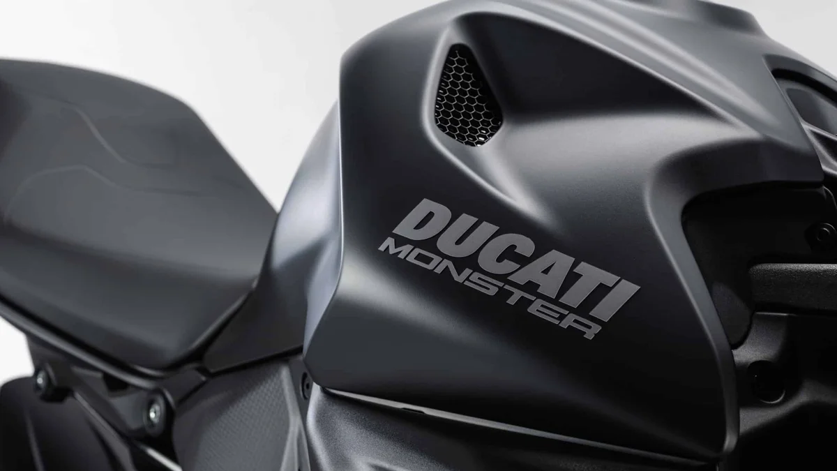 Ducati Monster Dark 2027: Terugkeer naar de Oorspronkelijke Lak