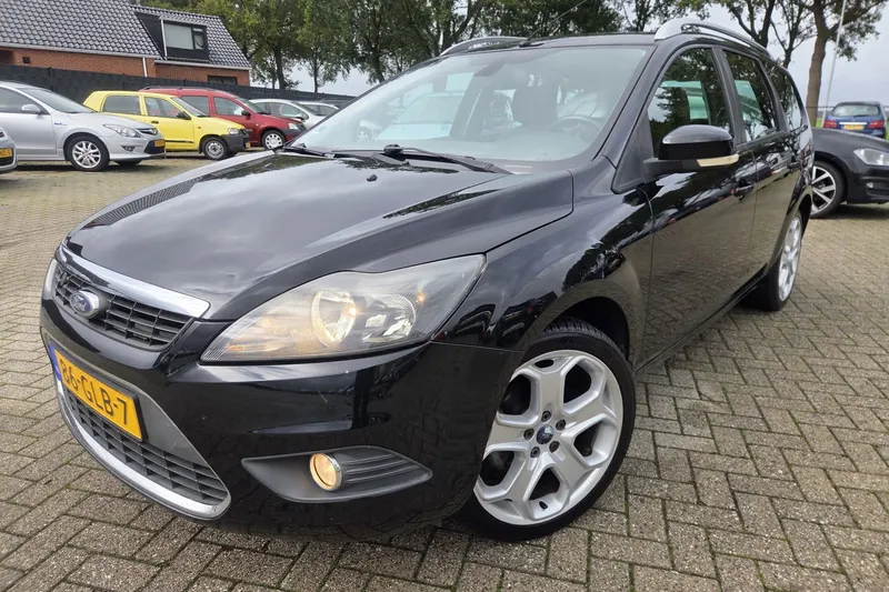 Ford Focus (2008)