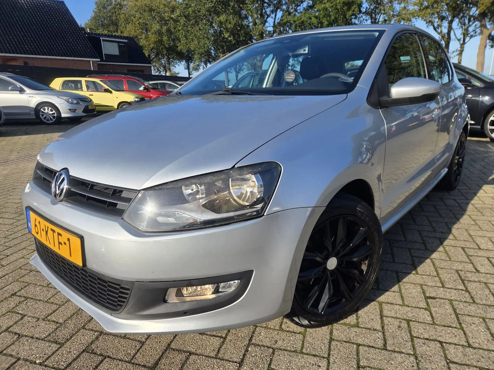 Volkswagen Polo (2010) — foto 1