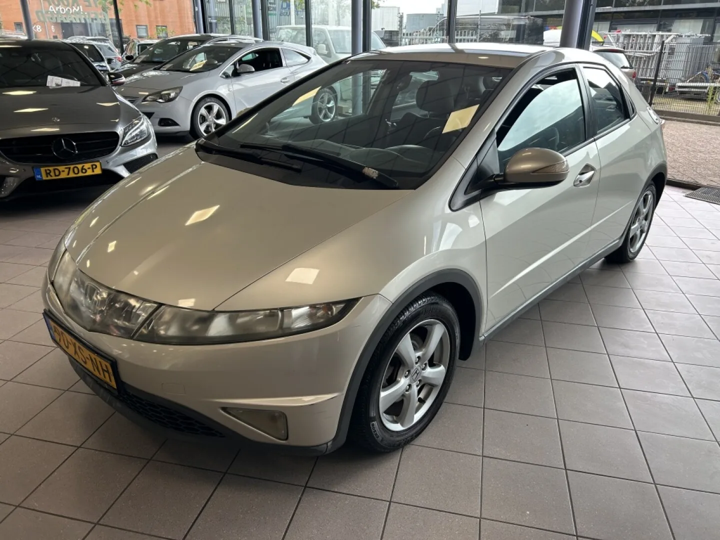 Honda Civic (2007) — foto 1