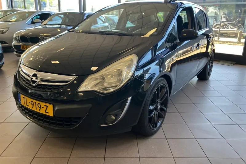 Opel Corsa (2011)