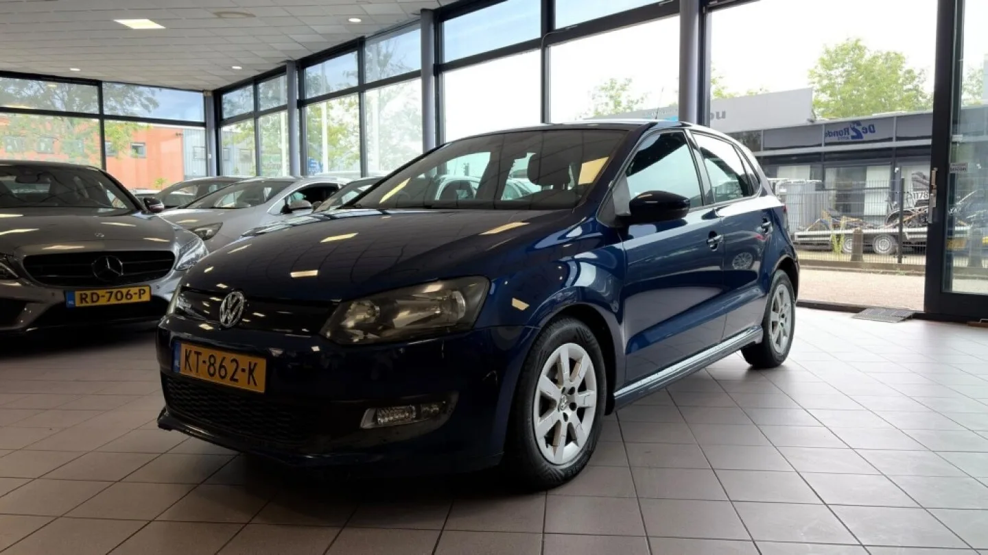 Volkswagen Polo (2010) — foto 1