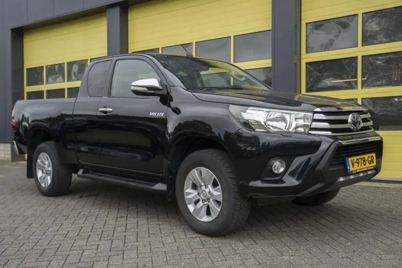 Toyota Hilux (2017)
