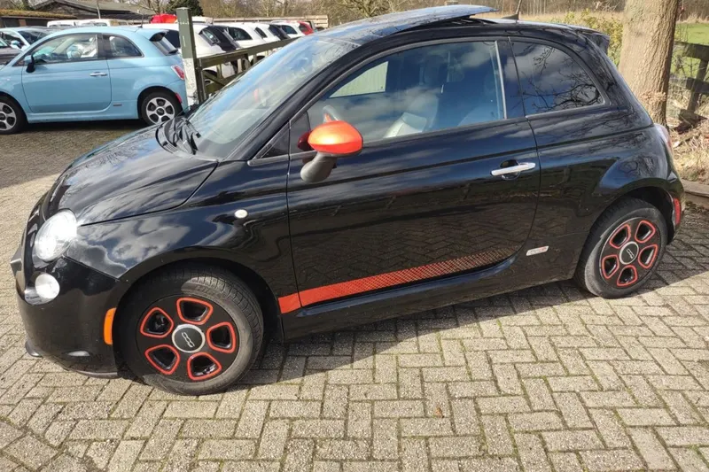 Fiat 500 (2015)