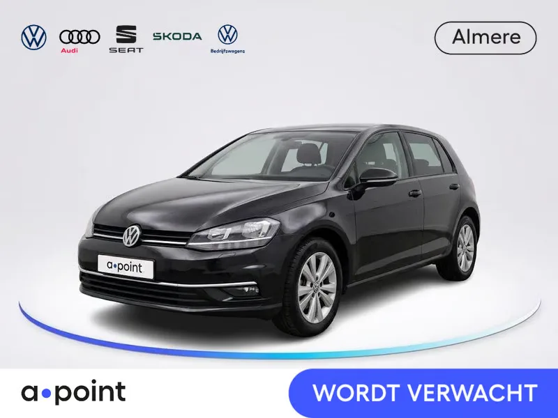 Volkswagen Golf (2020) — foto 1