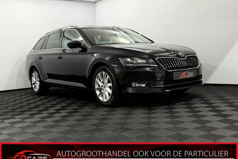 Škoda Superb (2018)