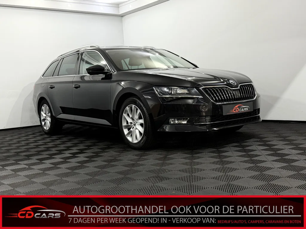 Škoda Superb (2018) — foto 1