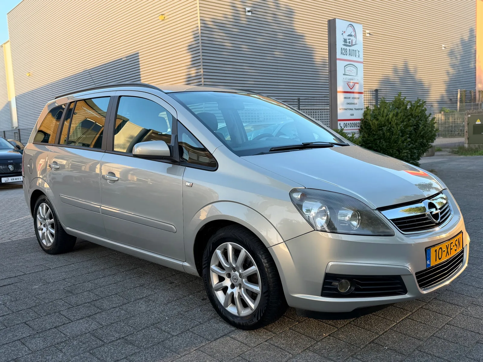 Opel Zafira (2007) — foto 1