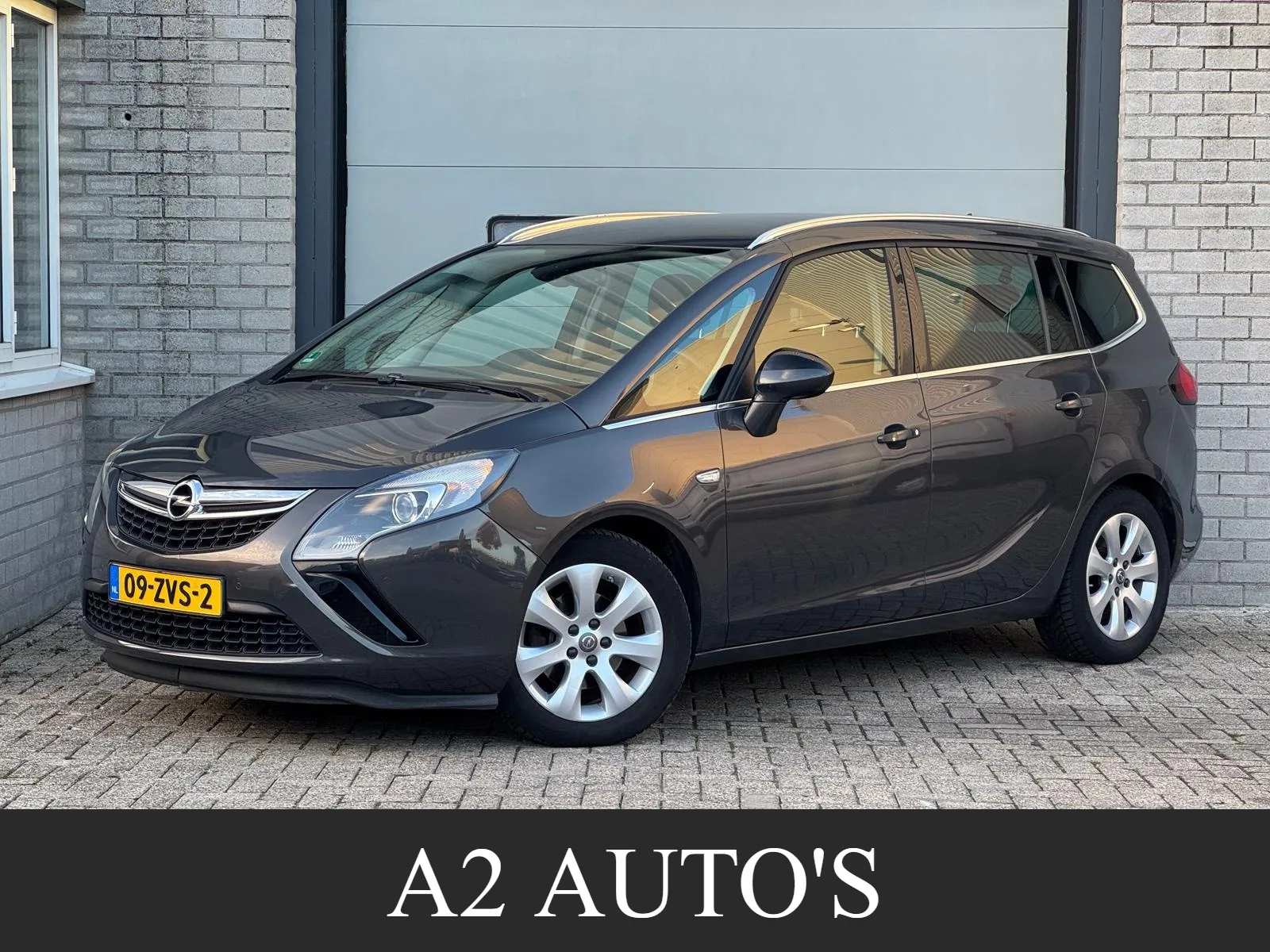 Opel Zafira (2013) — foto 1