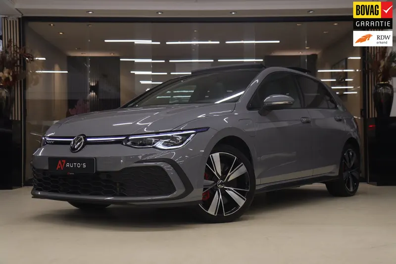 Volkswagen Golf (2022)