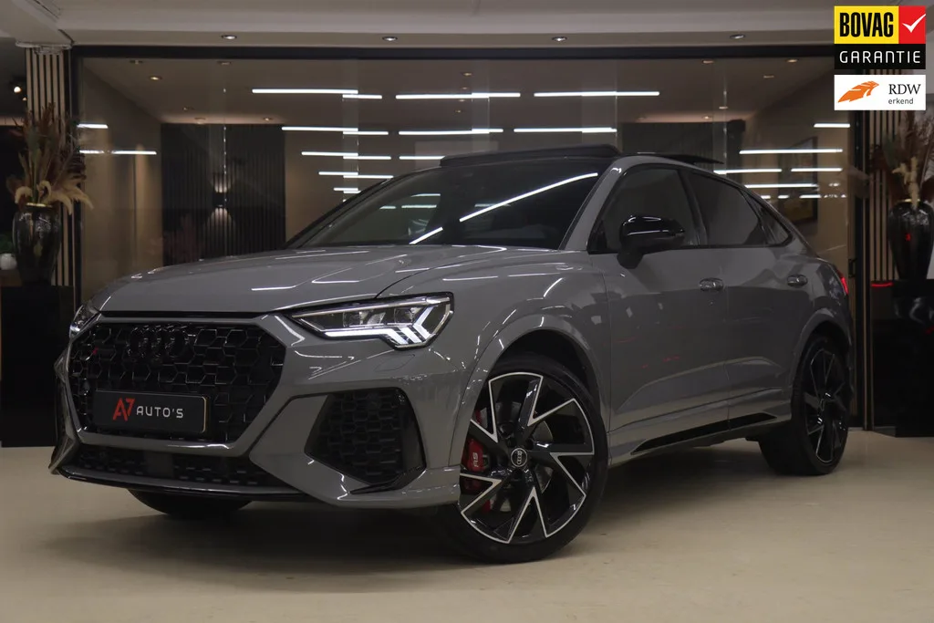 Audi RS Q3 Sportback (2021) — foto 1