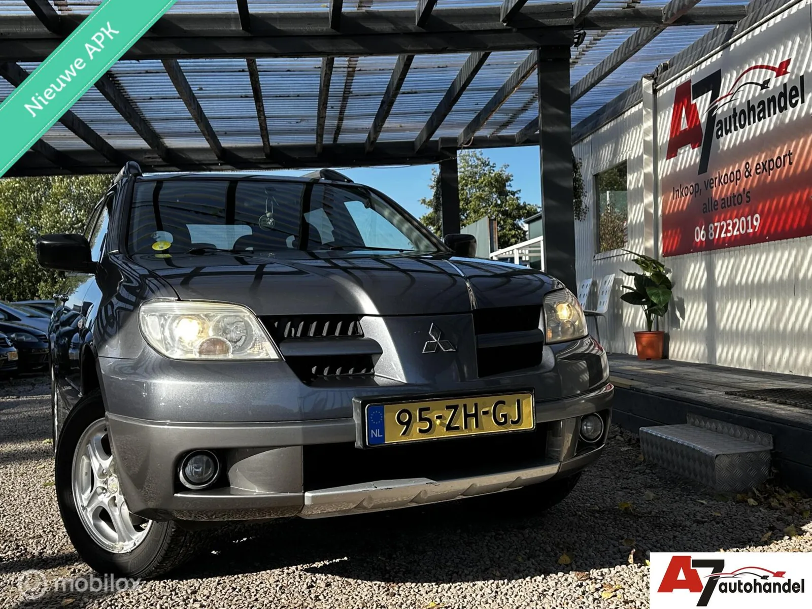 Mitsubishi Outlander (2008) — foto 1