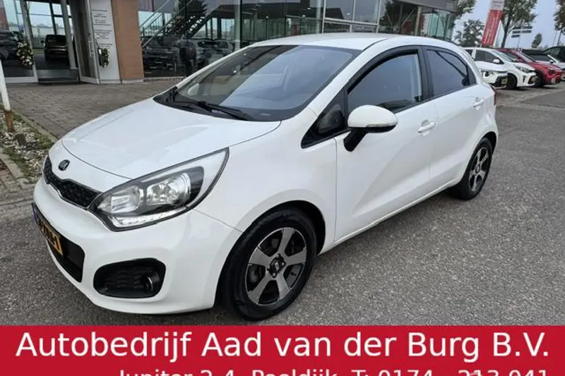 Kia Rio (2013)