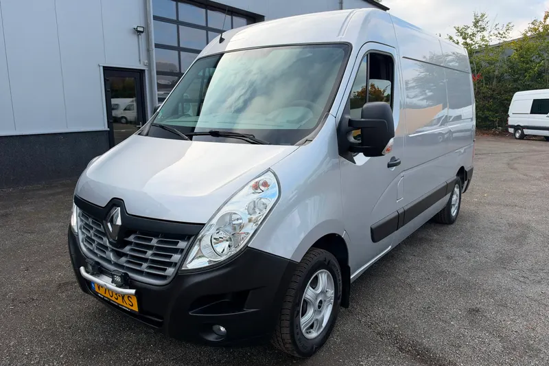 Renault Master (2017)