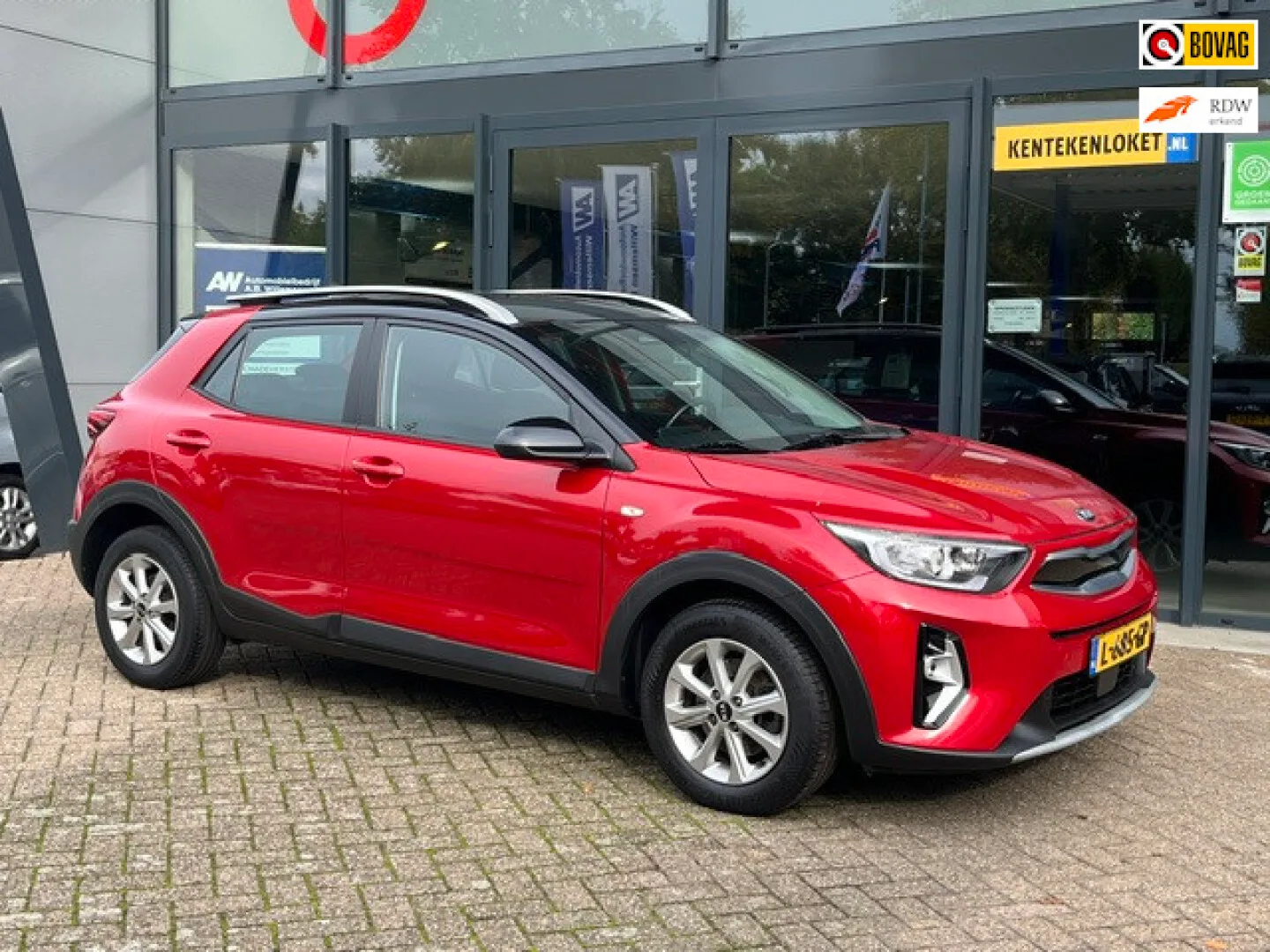 Kia Stonic (2021) — foto 1
