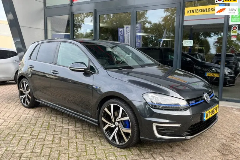 Volkswagen Golf (2015)