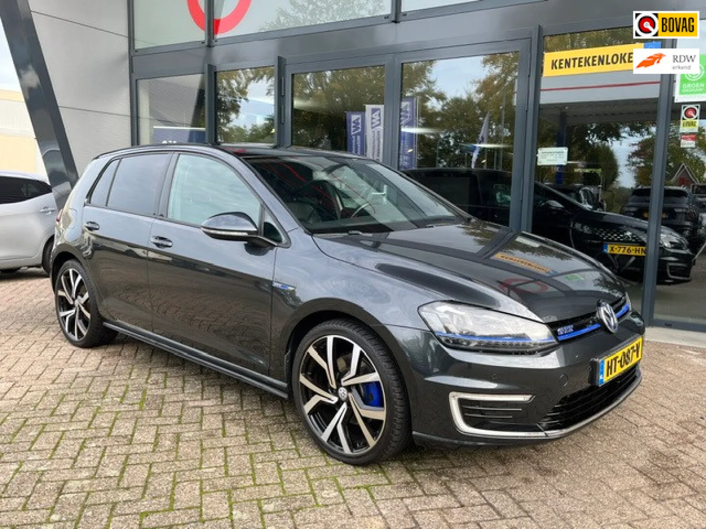 Volkswagen Golf (2015) — foto 1