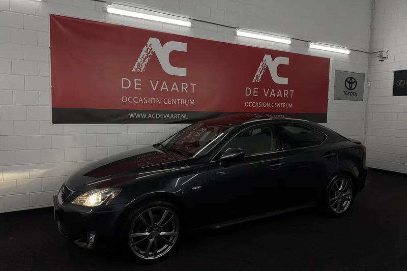 Lexus IS (2008)