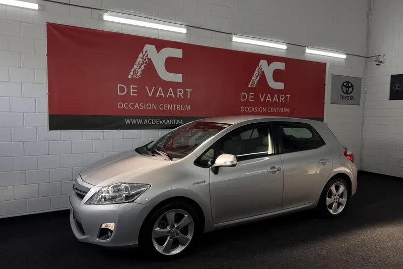 Toyota Auris (2011)