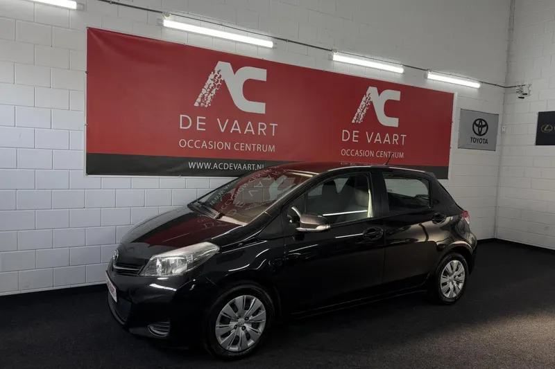 Toyota Yaris (2012)