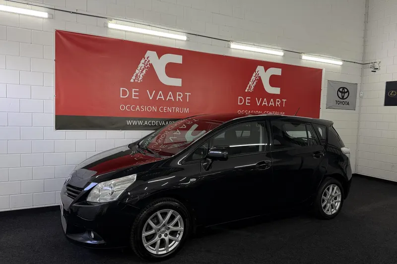 Toyota Verso (2012)