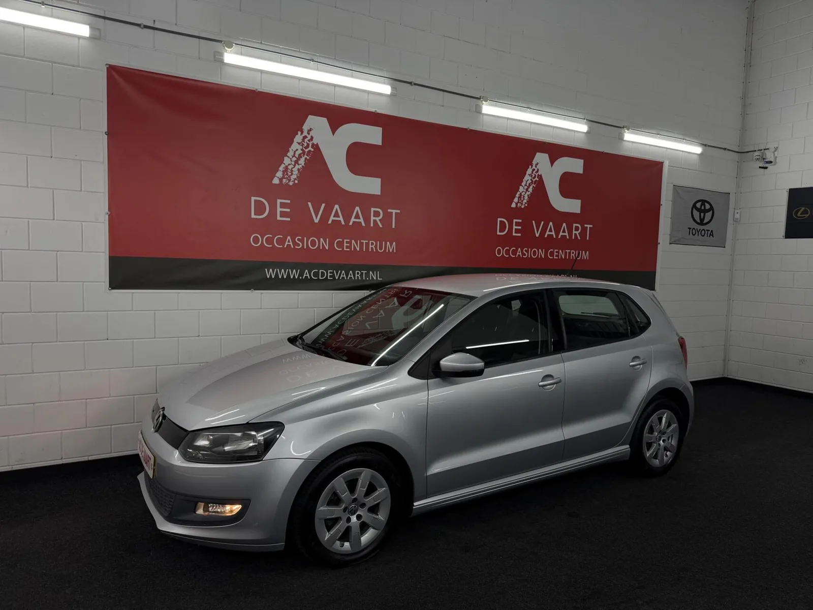 Volkswagen Polo (2010) — foto 1