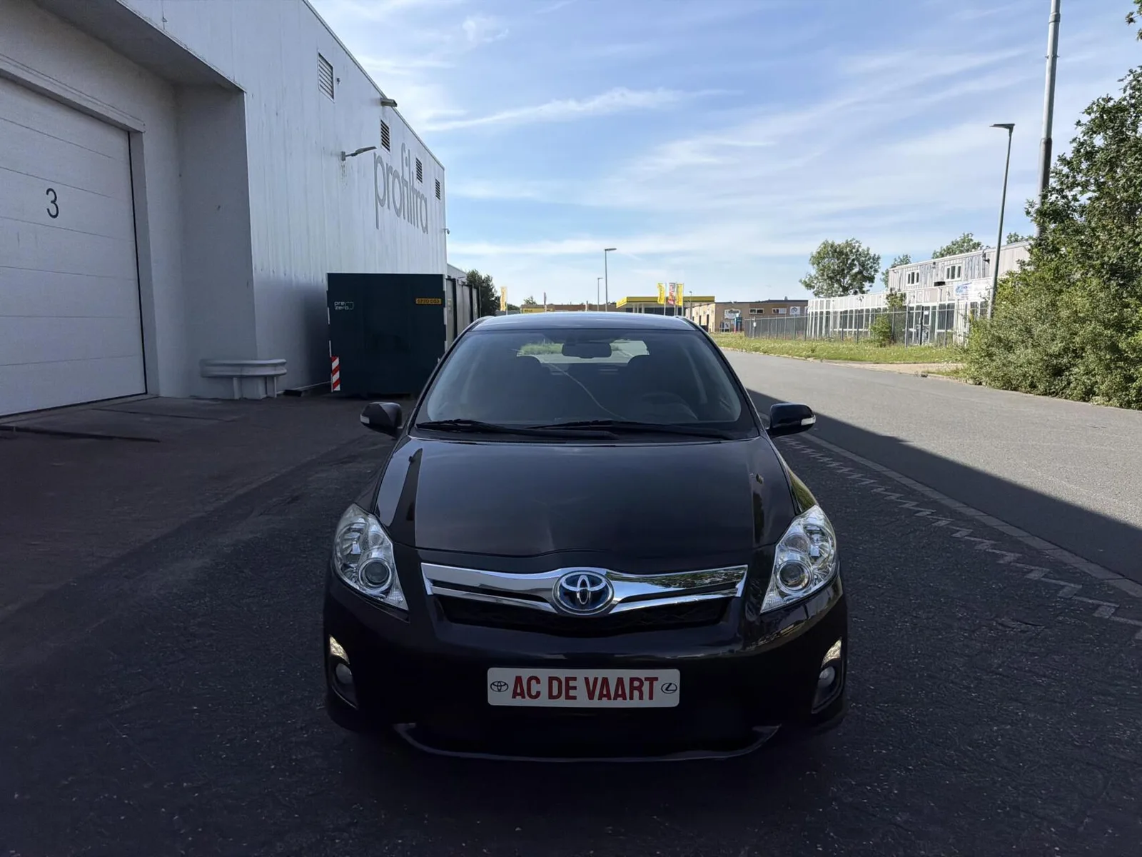 Toyota Auris (2010) — foto 1