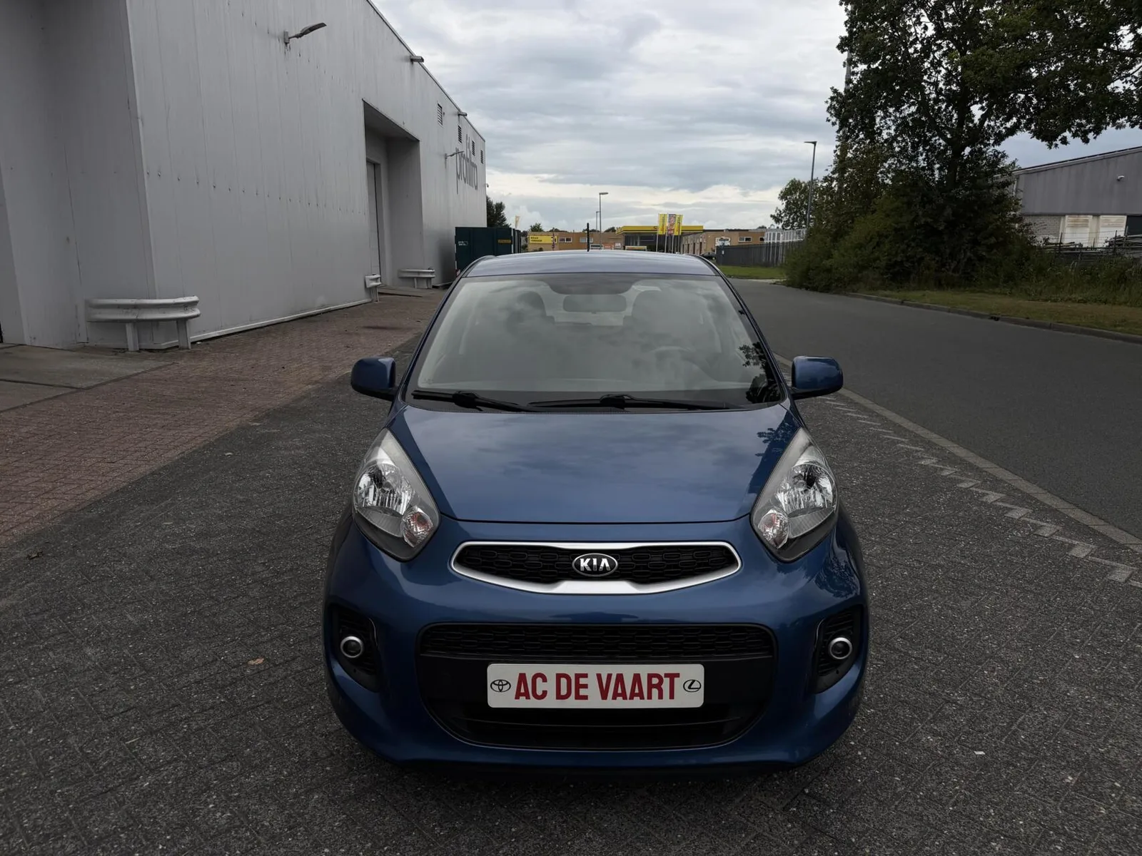 Kia Picanto (2017) — foto 1
