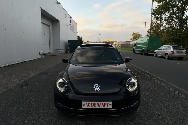 Volkswagen Beetle (2012)