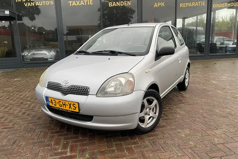 Toyota Yaris (2000)