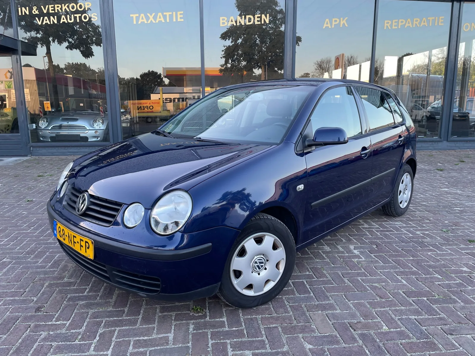 Volkswagen Polo (2003) — foto 1