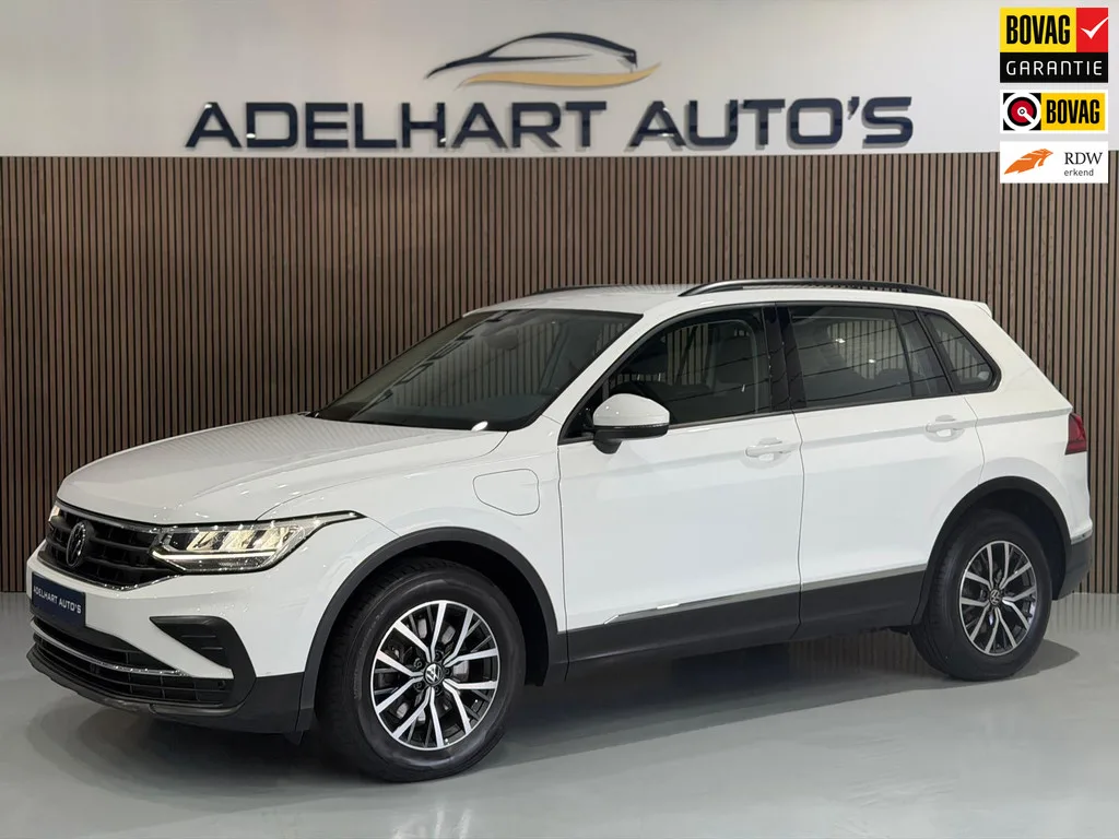 Volkswagen Tiguan (2022) — foto 1
