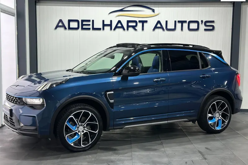 Lynk & Co 01 (2023)