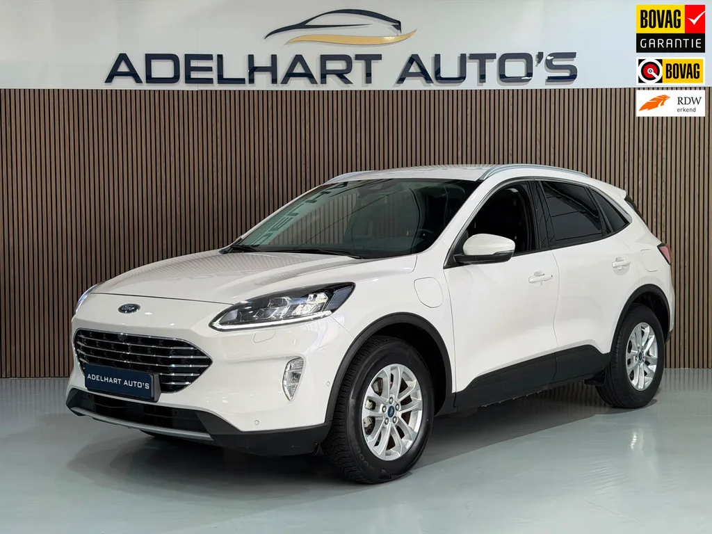 Ford Kuga (2023) — foto 1