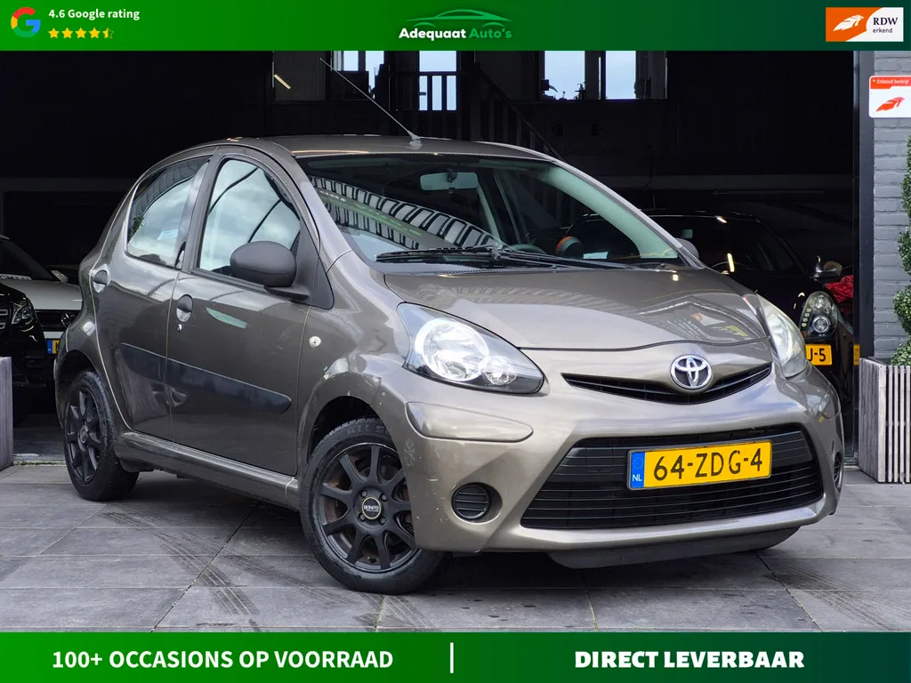 Toyota Aygo (2012) — foto 1