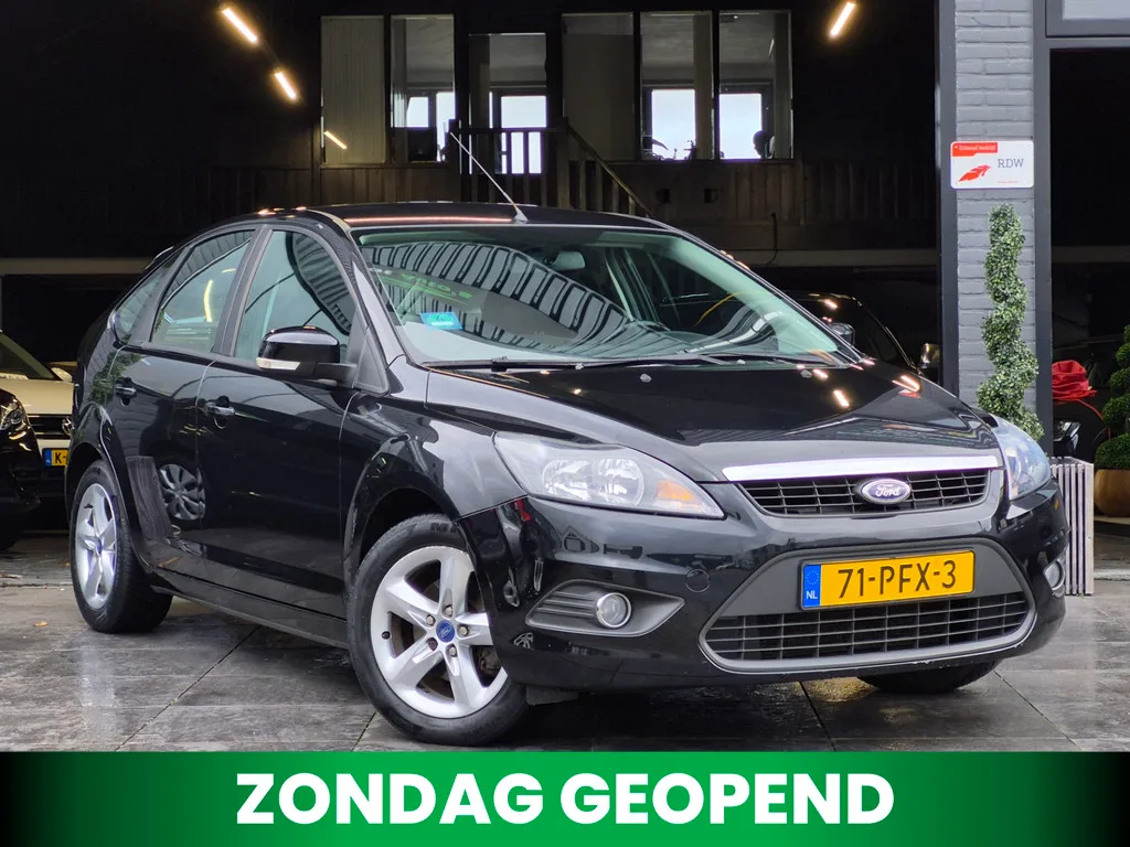 Ford Focus (2011) — foto 1