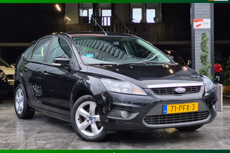 Ford Focus (2011)