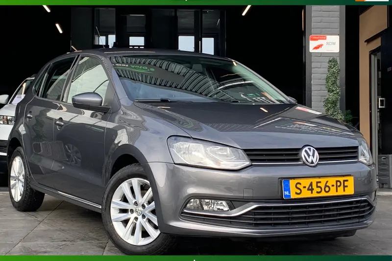 Volkswagen Polo (2015)