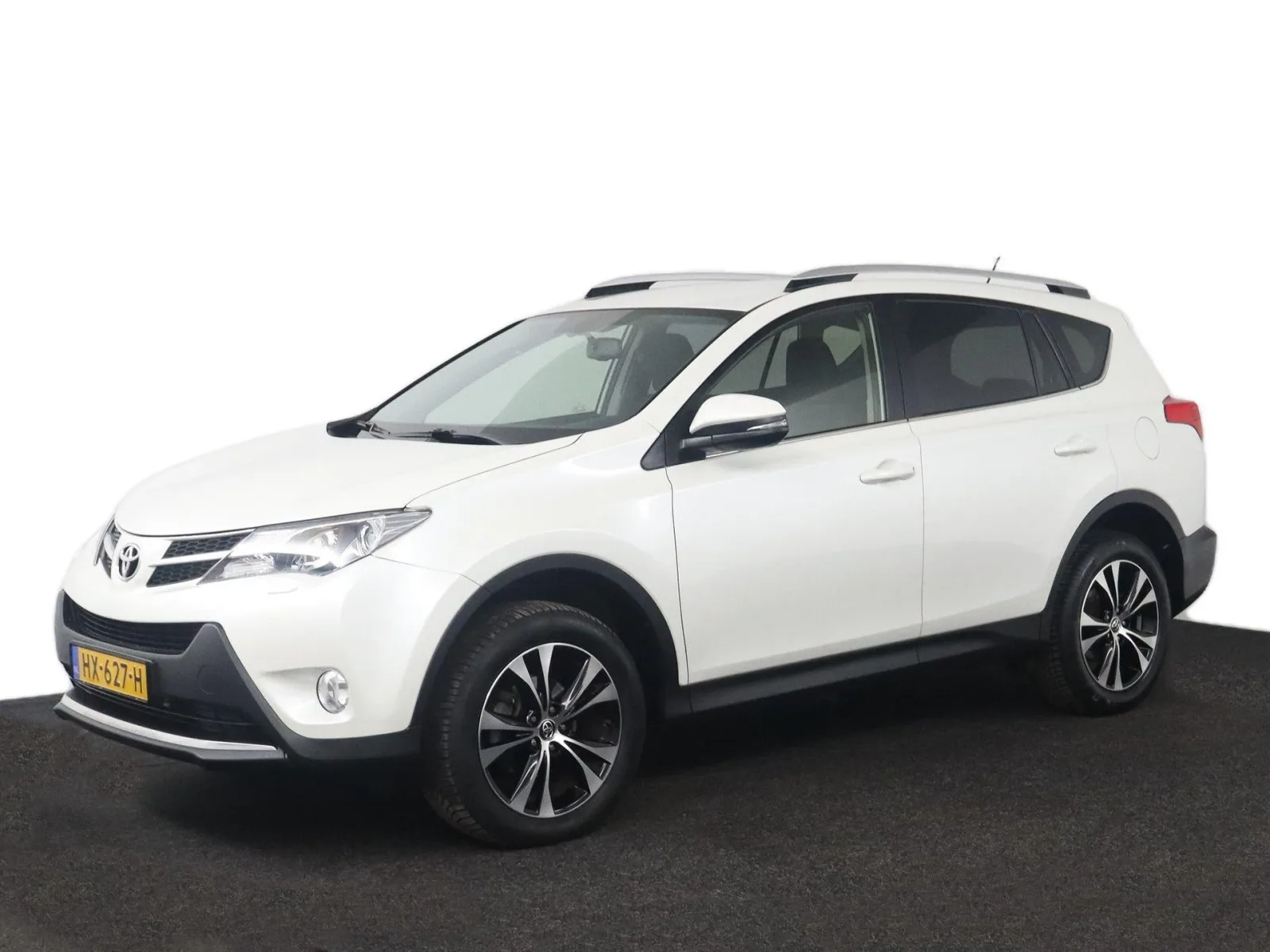 Toyota RAV4 (2014) — foto 1
