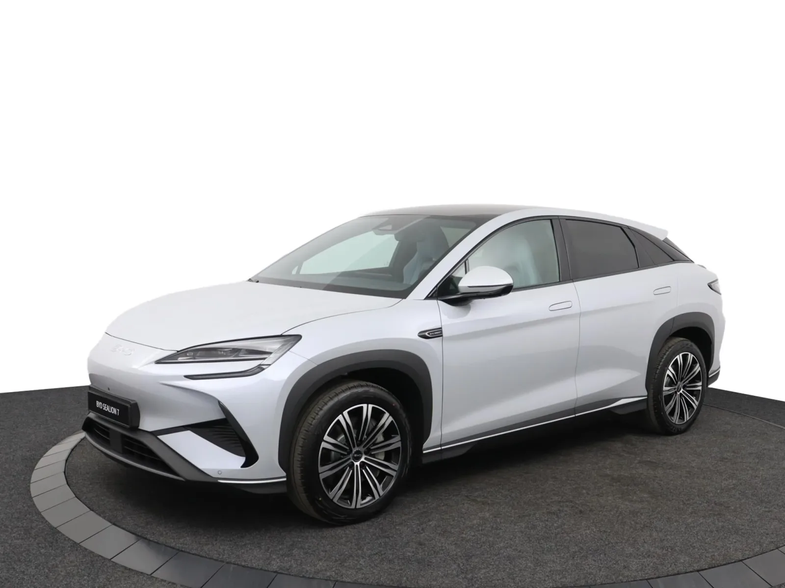 BYD SEALION 7 (2025) — foto 1