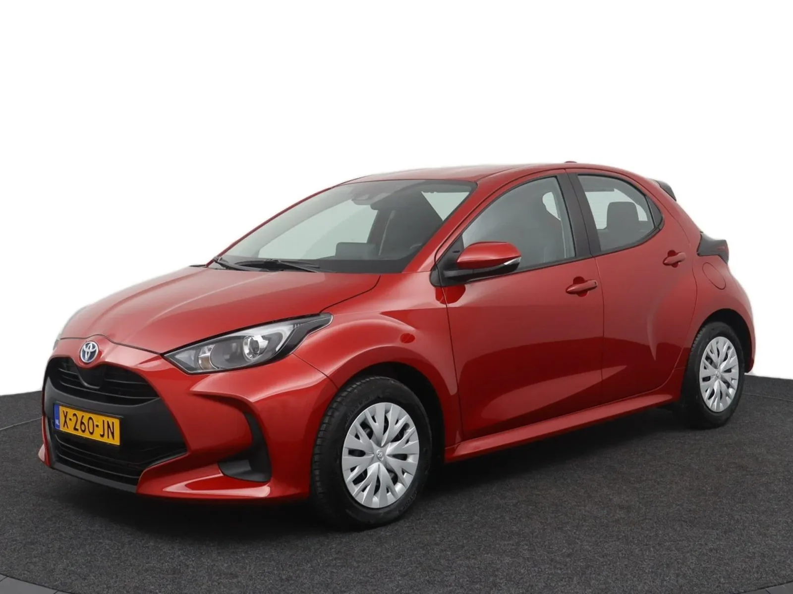 Toyota Yaris (2023) — foto 1