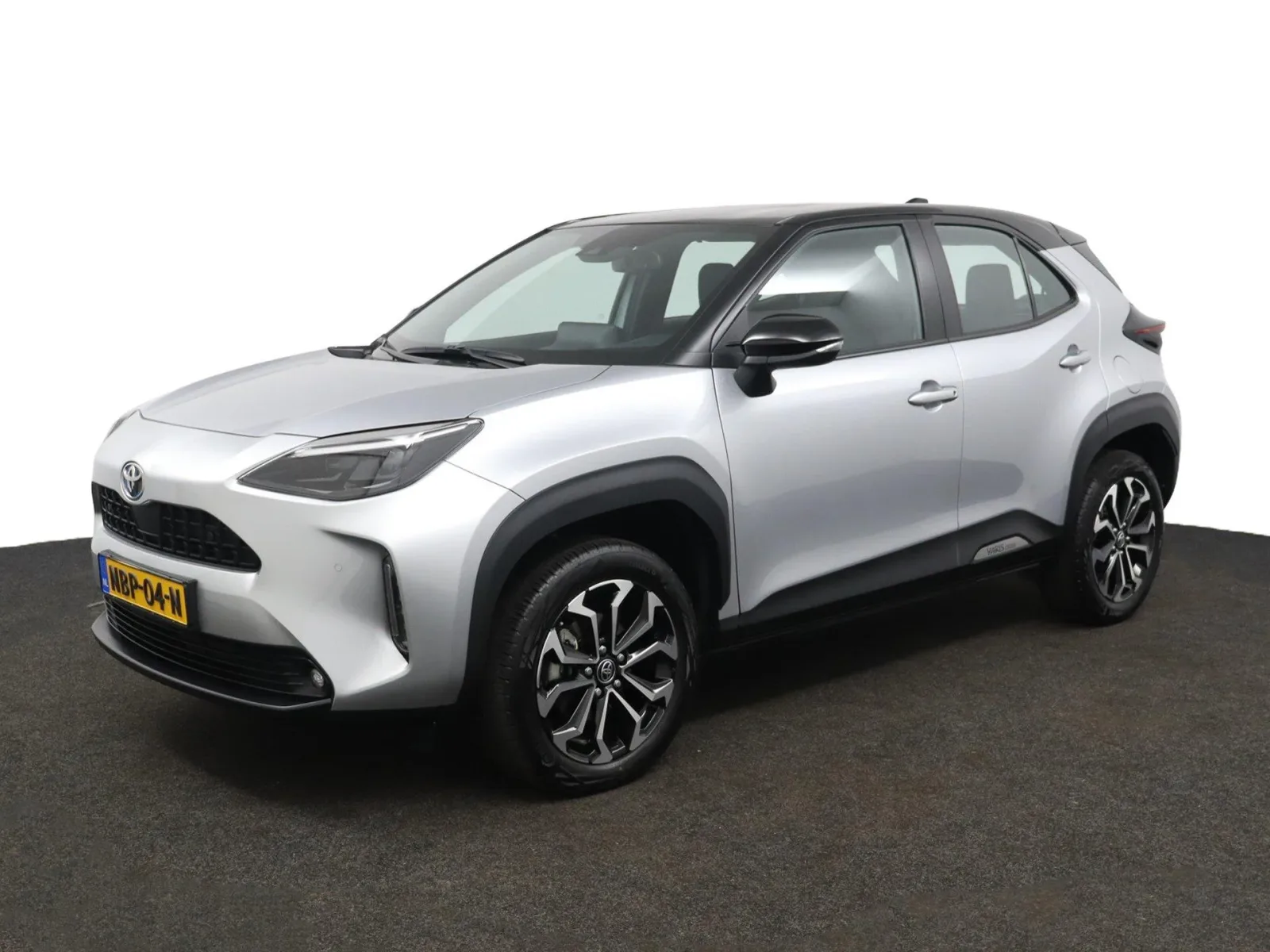 Toyota Yaris Cross (2024) — foto 1