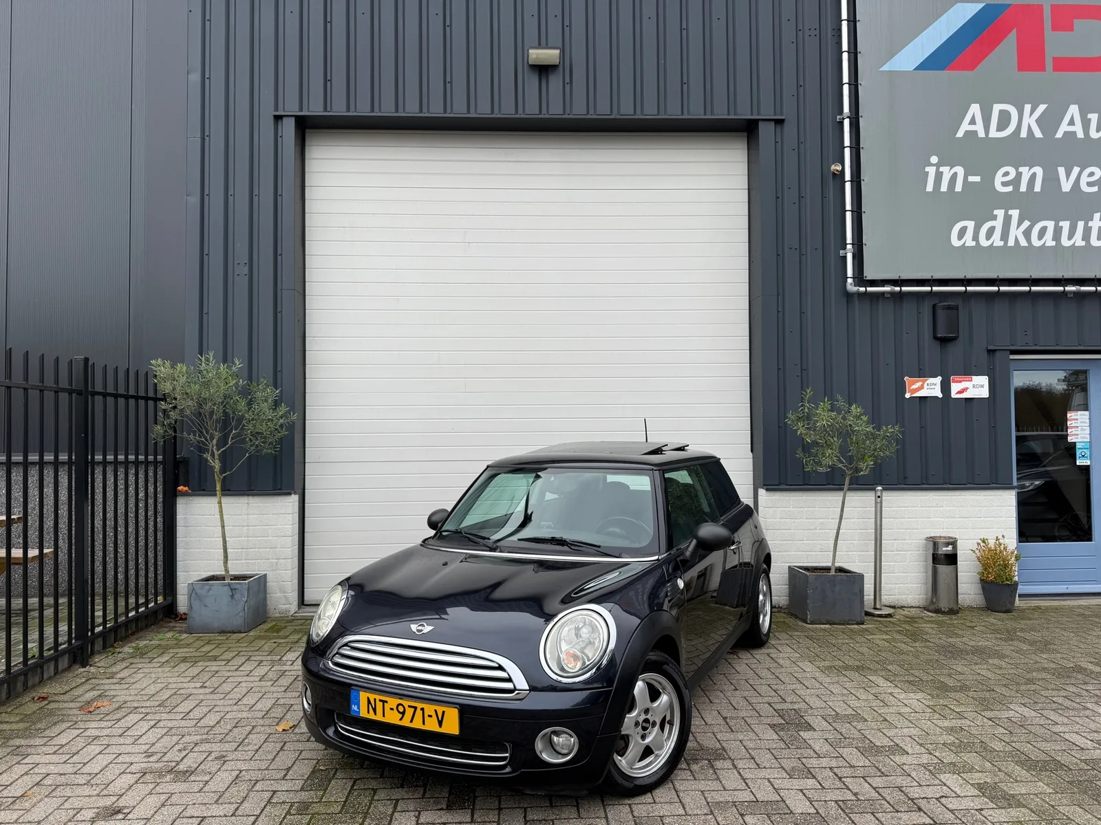 MINI One (2009) — foto 1