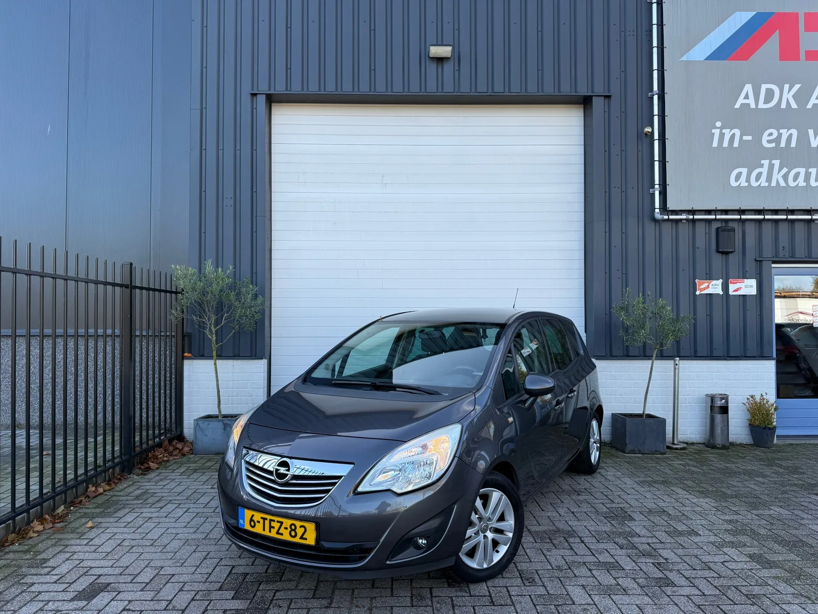 Opel Meriva (2011) — foto 1