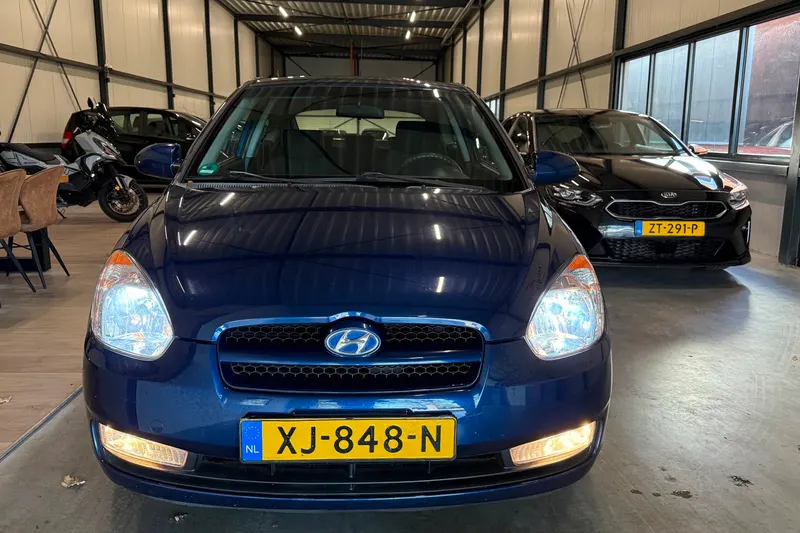 Hyundai Accent (2007)