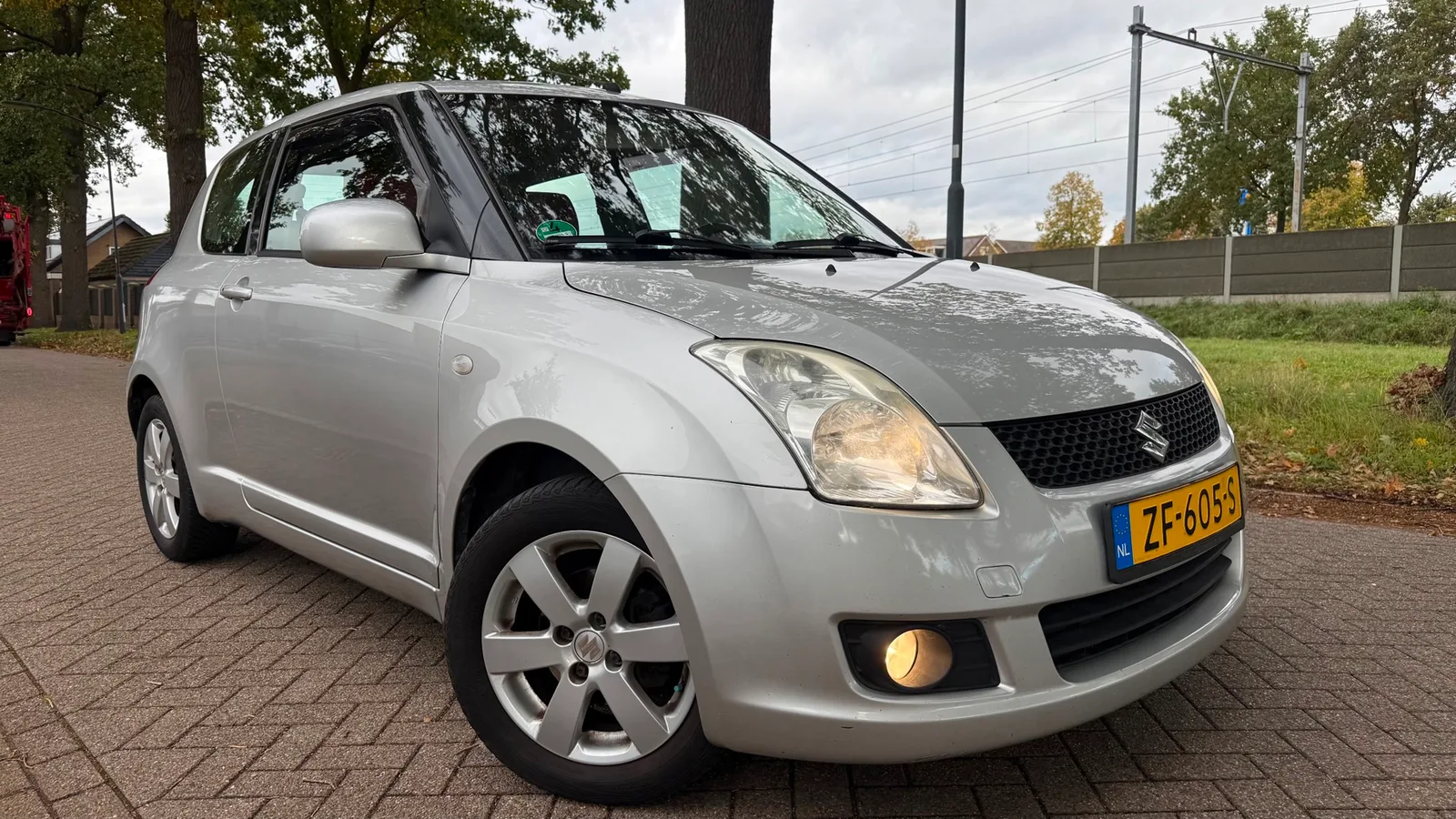 Suzuki Swift (2008) — foto 1