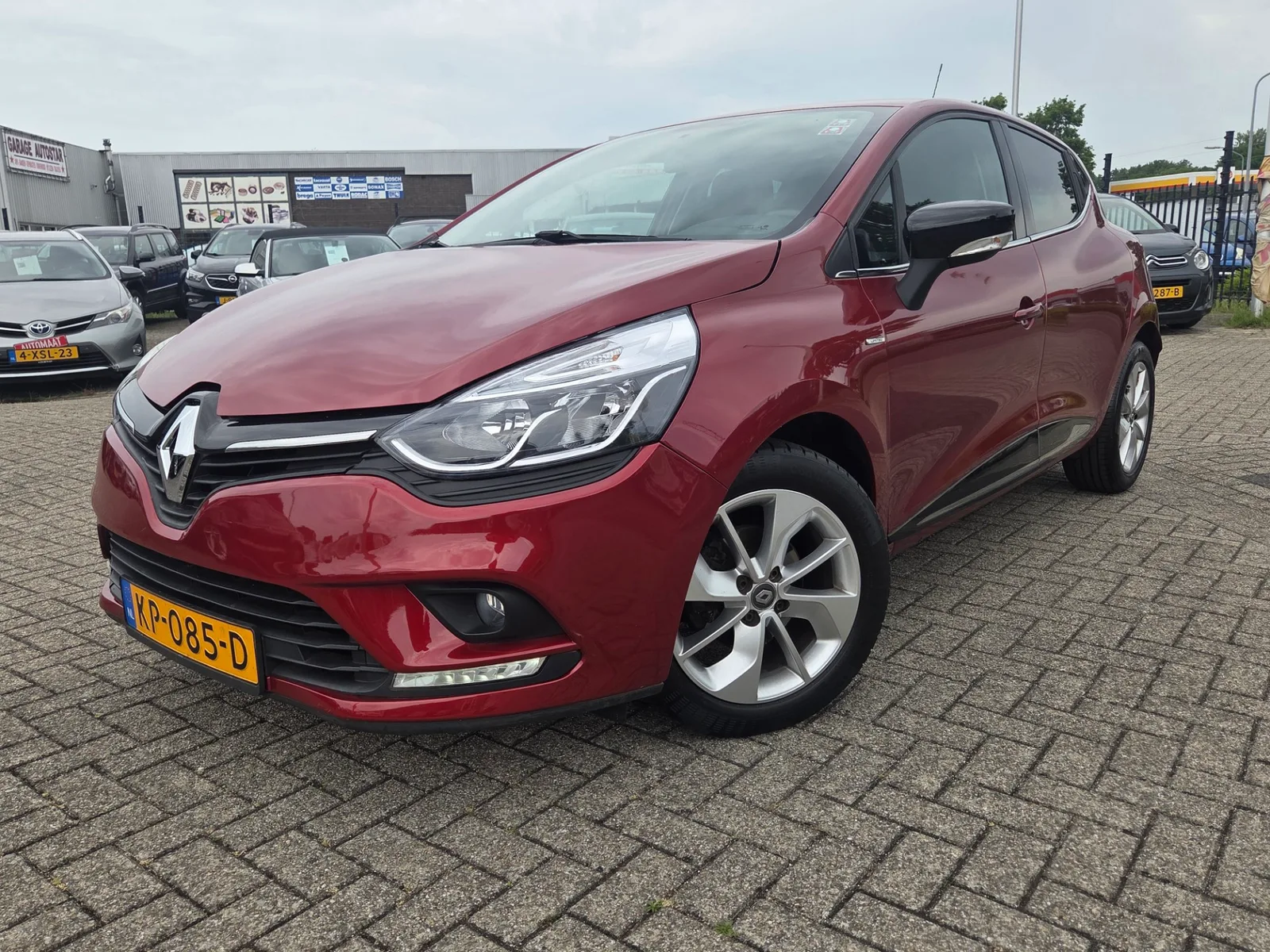 Renault Clio (2016) — foto 1