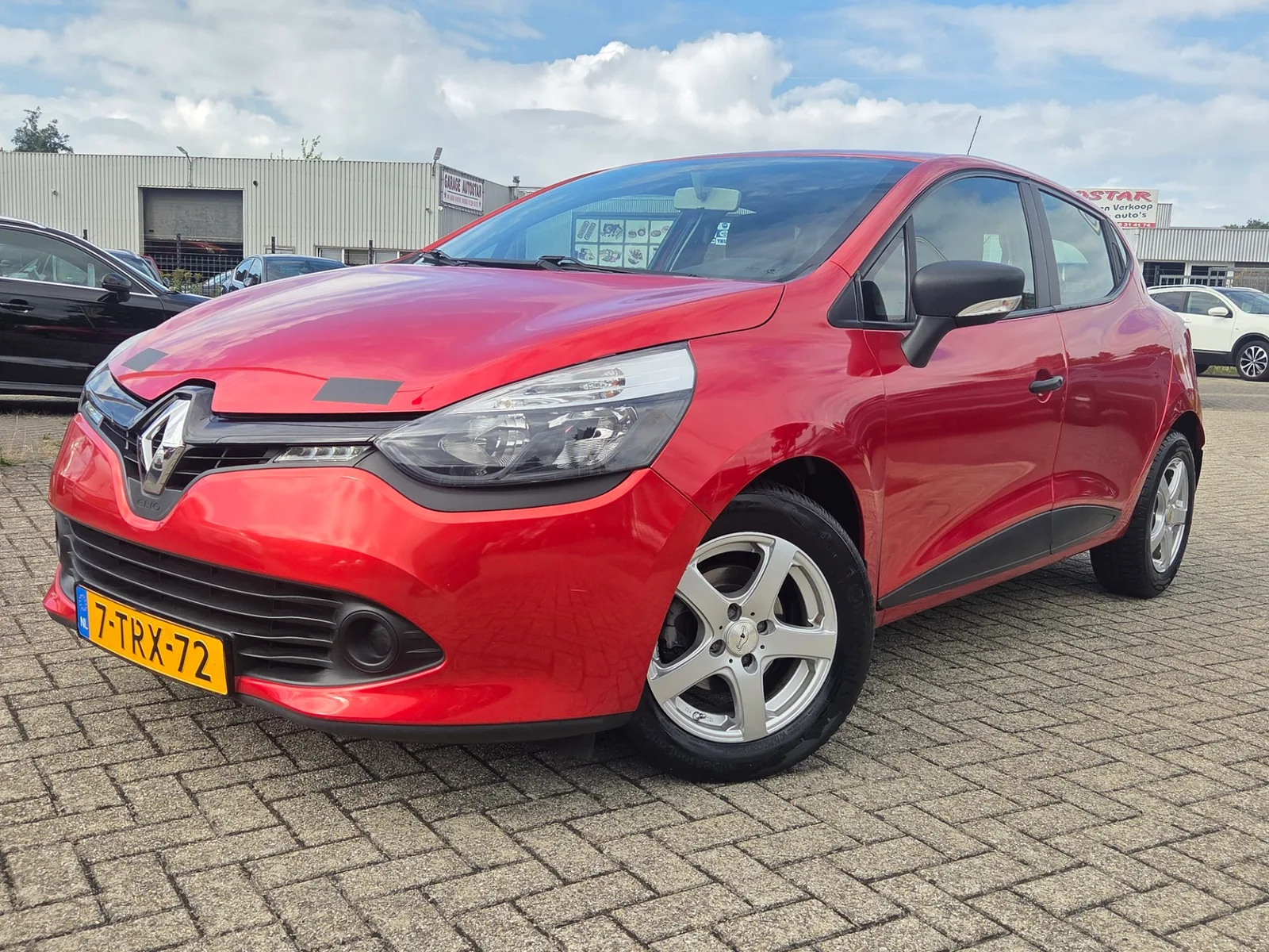 Renault Clio (2014) — foto 1