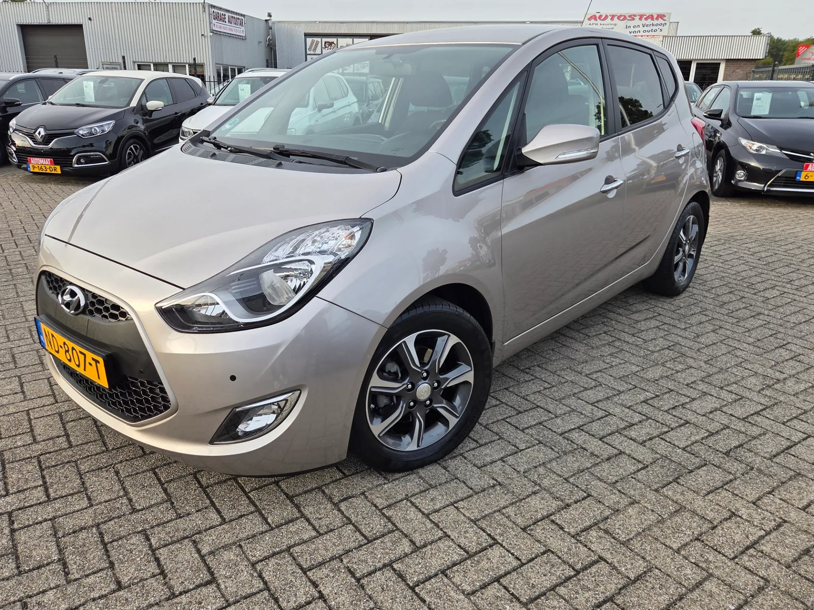 Hyundai ix20 (2017) — foto 1
