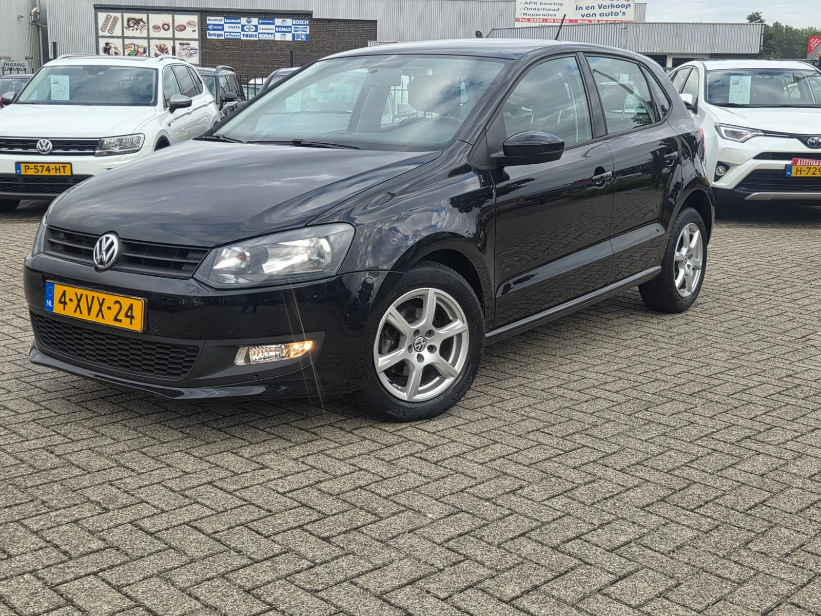 Volkswagen Polo (2013) — foto 1